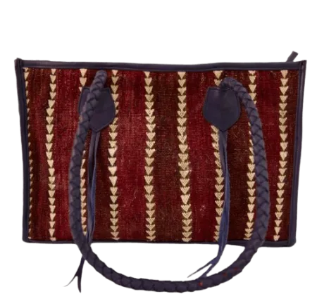 Leather carpet bag 4